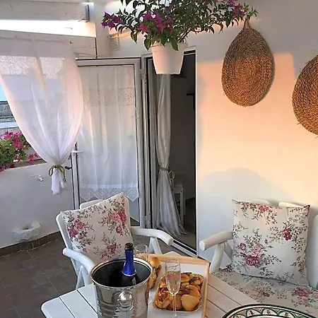 Del Corso Oda ve Kahvaltı 3*